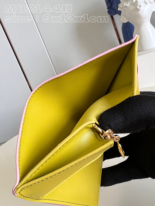 ヴィトン財布Louis Vuitton  スーパーコピー   優れたクラフトマンシップ - Taurillon 皮革の高い品質 M82144