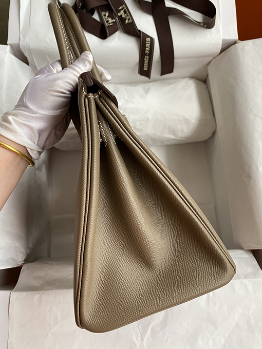 エルメス バーキン 30 スーパーコピー ユニークなデザインとエレガントな外観を完璧に組み合わせたBirkin 30cmエプソムレザー バッグ