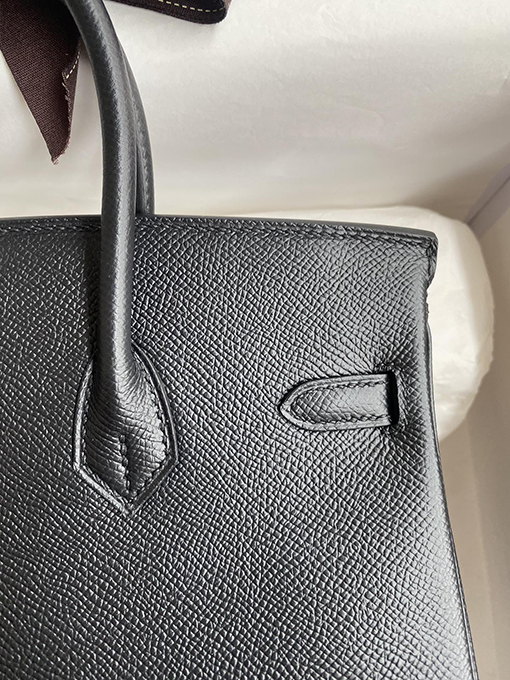 エルメス バーキン 25 コピー Birkin 25 cm輸入エプソムレザー 黒と金のバックルのファッションの選択 バッグ