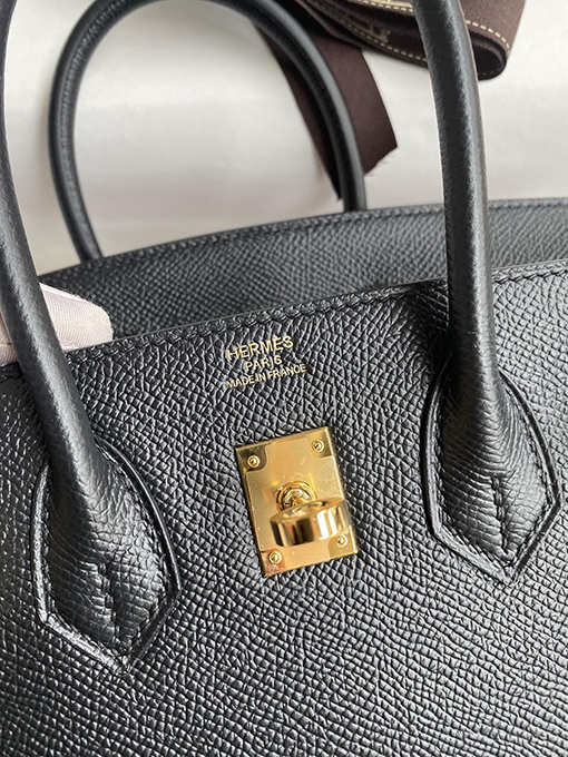 エルメス バーキン 25 コピー Birkin 25 cm輸入エプソムレザー 黒と金のバックルのファッションの選択 バッグ