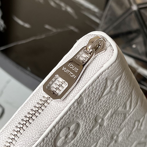 ヴィトン 財布 Zippy Vertical ウォレット - Taurillon 革とモノグラムデザイン