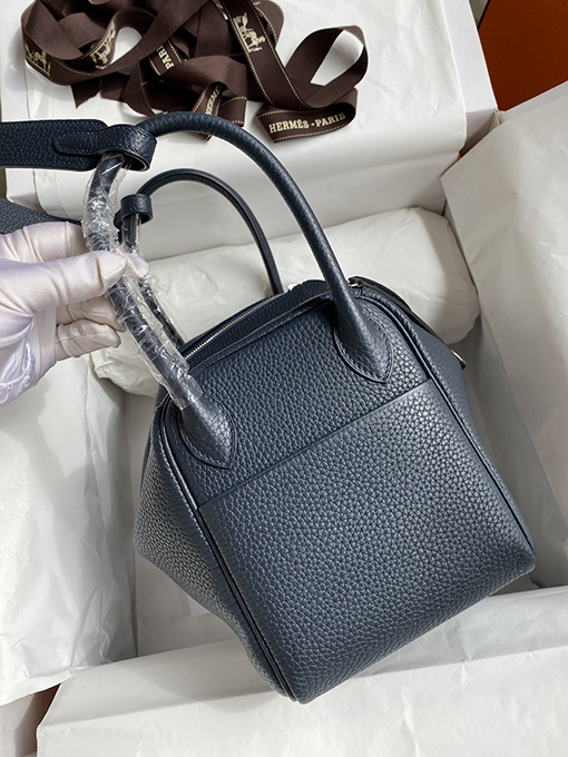 エルメス リンディ26    輸入牛革ミッドナイトブルートートバッグ