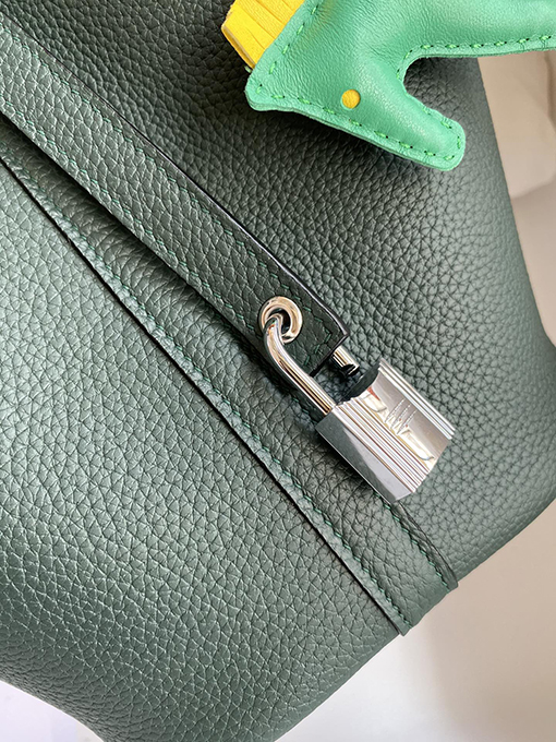 エルメス Picotin 18 cm TCレザーハンドバッグ 緑色の小馬