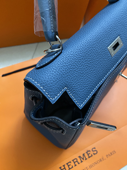 エルメス ケリー 25 トーゴレザー製デニムブルーゴールドシルバーバックルバッグ