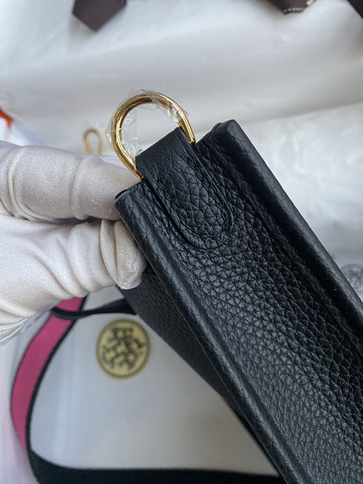 エルメスバッグ イヴリン17 イヴリン17 cmブラッ GP金具 Y刻印