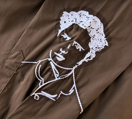 ルイヴィトン ホワイト 刺繍 グラフィティ