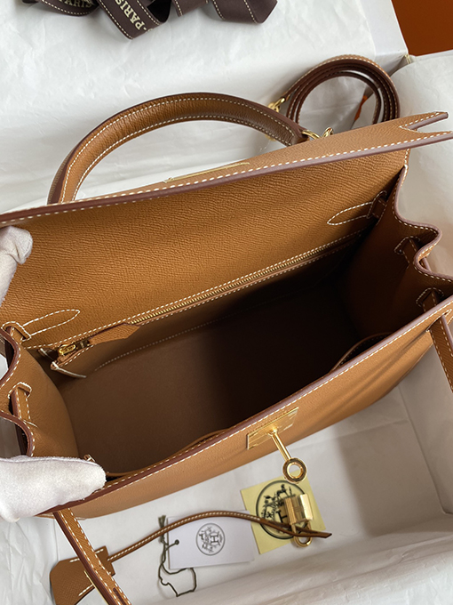 エルメス ケリー 28 フルハンドステッチ輸入エプソムレザー金茶色のケリー28 cmバッグ