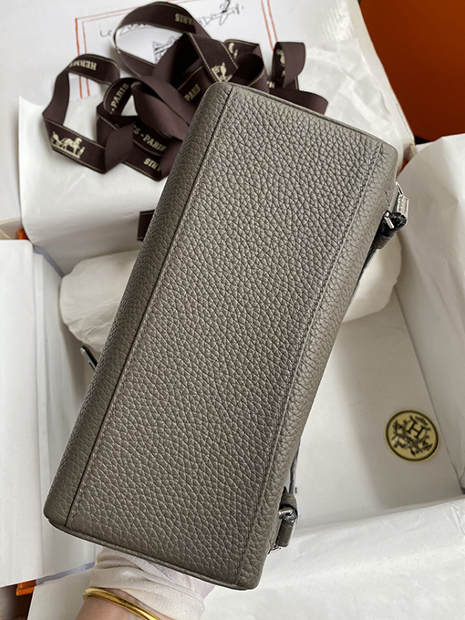 エルメス ケリー 22 Kelly Ado 22 cmシルバーバックルリュック