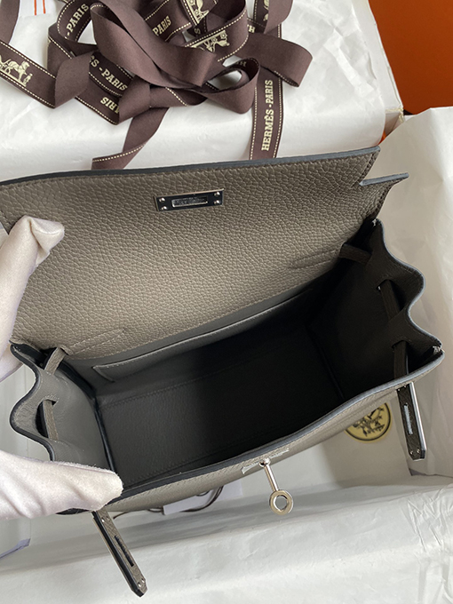 エルメス ケリー 22 Kelly Ado 22 cmシルバーバックルリュック