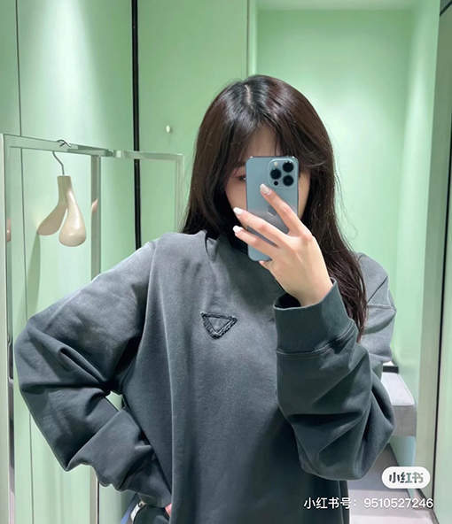 プラダウォッシングカラー スウェット長袖 Tシャツ トップス