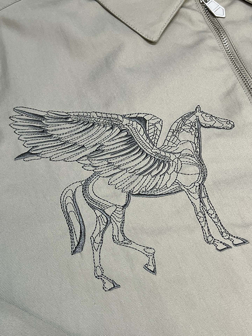 エルメス 刺繍入りジャケット  左胸にHMSのクラシックな馬のロゴ