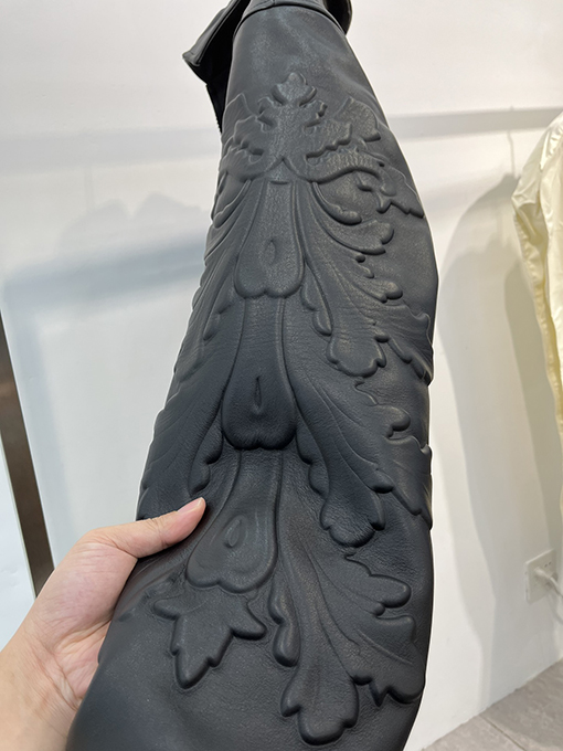 ヴィトン 牛革エンボスジャケット