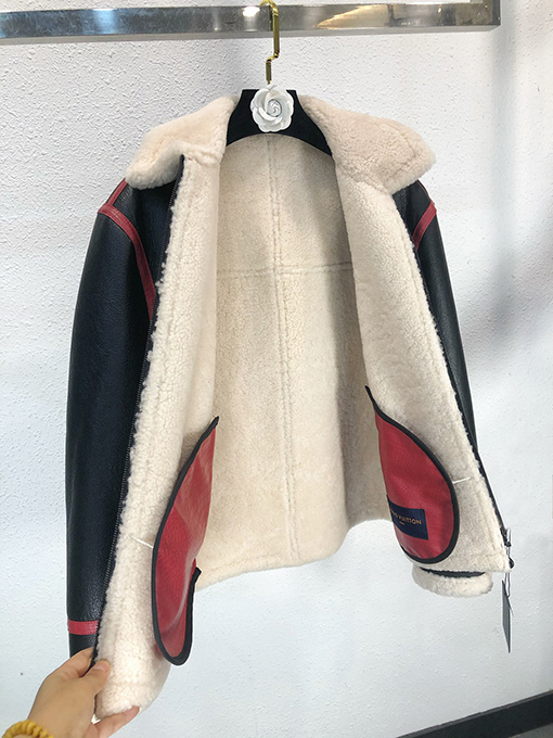 ヴィトン 毛皮一体 本革 コート 防寒服 LV Sound Design and Record Clubサイン