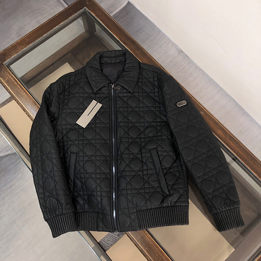 ディオール 高品質の生地 スタイリッシュな綿の服