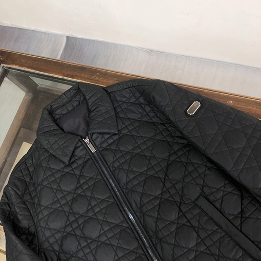 ディオール 高品質の生地 スタイリッシュな綿の服