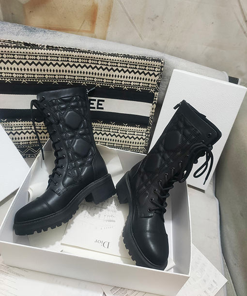 レディース ショートブーツの 通販 CHRISTIAN DIOR PARIS ロゴ