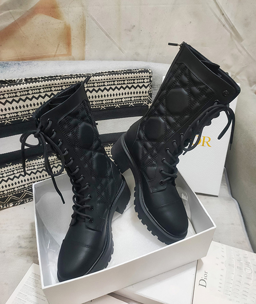 レディース ショートブーツの 通販 CHRISTIAN DIOR PARIS ロゴ
