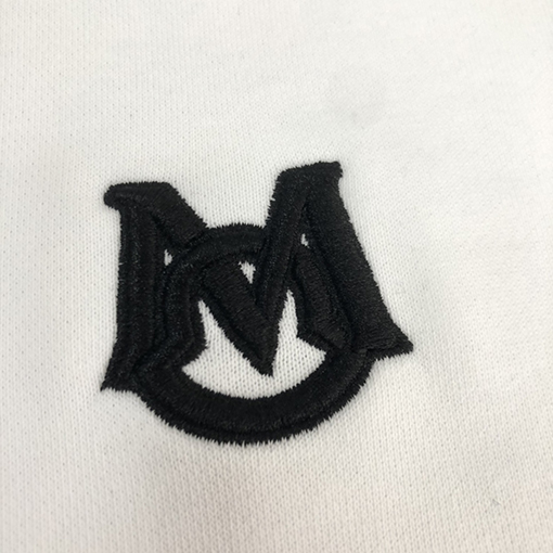 モンクレール  刺繍ロゴクルーネックスウェット