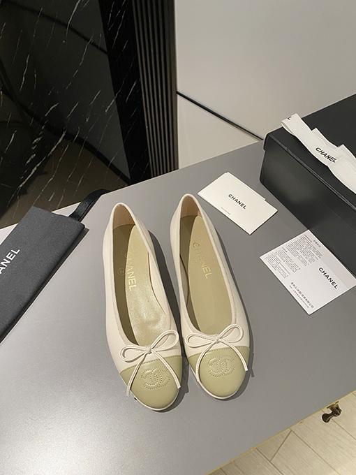 レディース✦ シャネルスーパーコピー  クラシックバレエシューズ