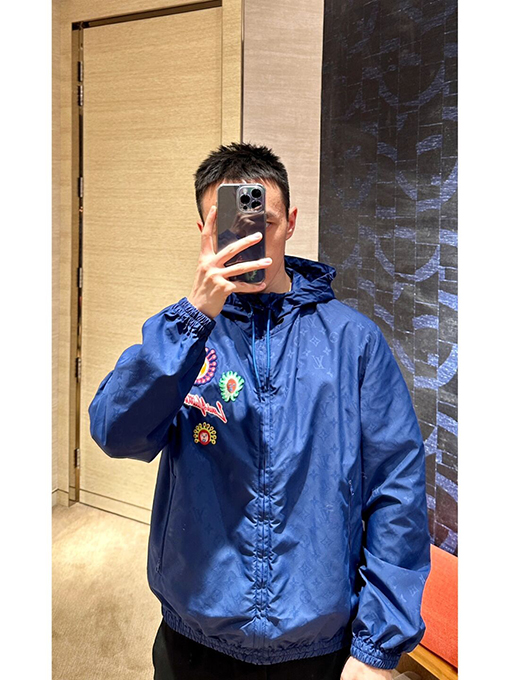 ルイヴィトン フェイスパターン防風フード付きジャケット