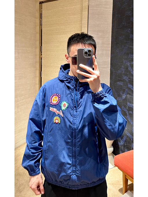 ルイヴィトン フェイスパターン防風フード付きジャケット
