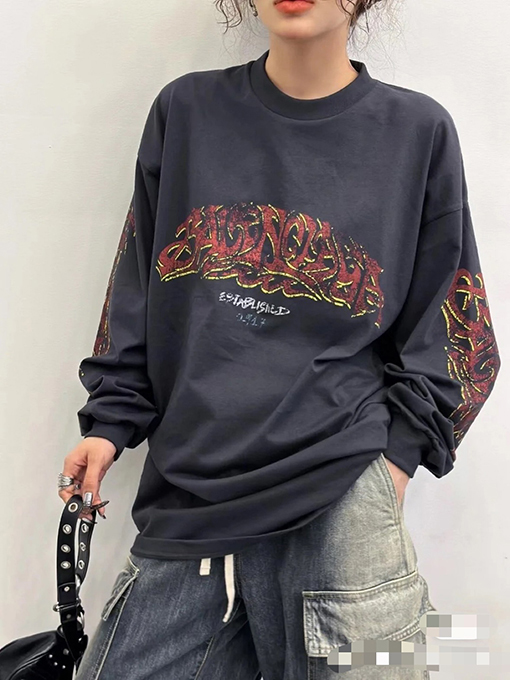 バレンシアガ プリント長袖Tシャツ ロンT