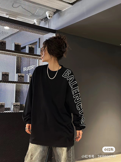 バレンシアガ サイドスリーブロゴ刺繍ロングスリーブ 長袖Tシャツ ロンT