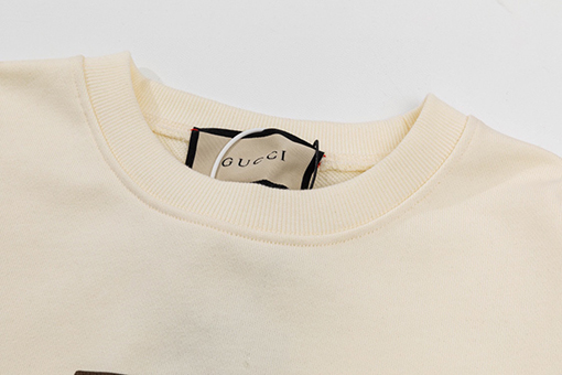 グッチ クラシックなコラボレーションスウェットTシャツ