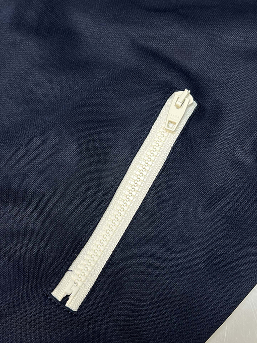 レディース 刺繍入りベースボールジャケット