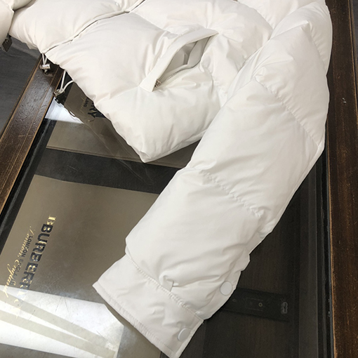 プラダ レディースショートスタンドカラー ダウン ジャケット