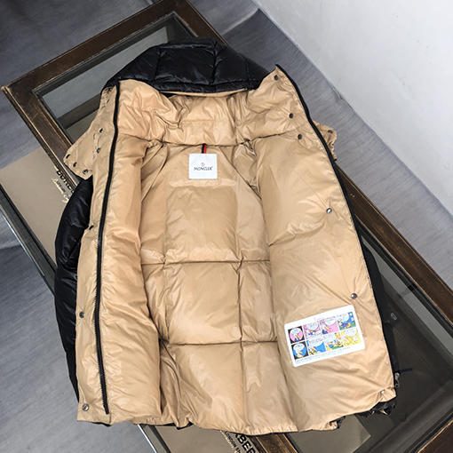 モンクレール ショートファッション ダウン ジャケット