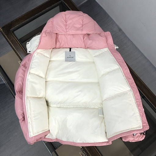 モンクレール 秋冬の新しいショート ダウン ジャケット