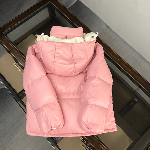 モンクレール 秋冬の新しいショート ダウン ジャケット