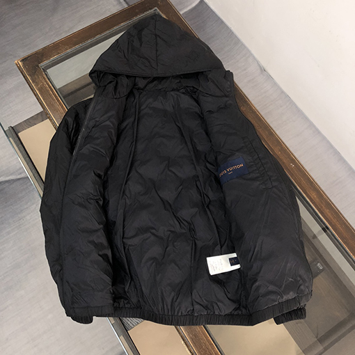 ルイヴィトン カップル ダウン ジャケット