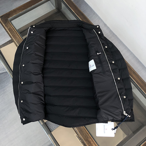 モンクレール メンズ薄手シャツ襟 ダウン ジャケット