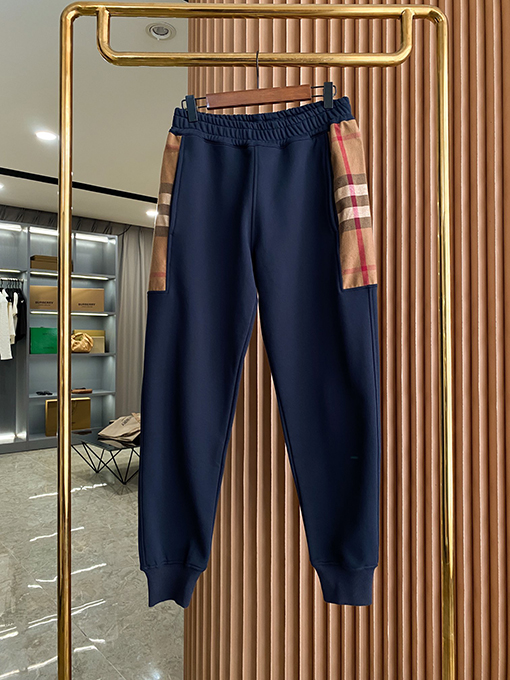 バーバリー スウェットパンツ ファッション