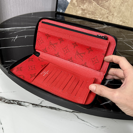 ルイヴィトン Vertical Walletジッパー財布 M82799