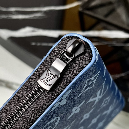 ルイヴィトン   Zippyジッパー財布 M82799