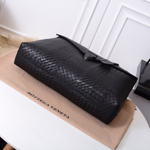 ボッテガヴェネタ 革編みメンズビジネスブリーフケース