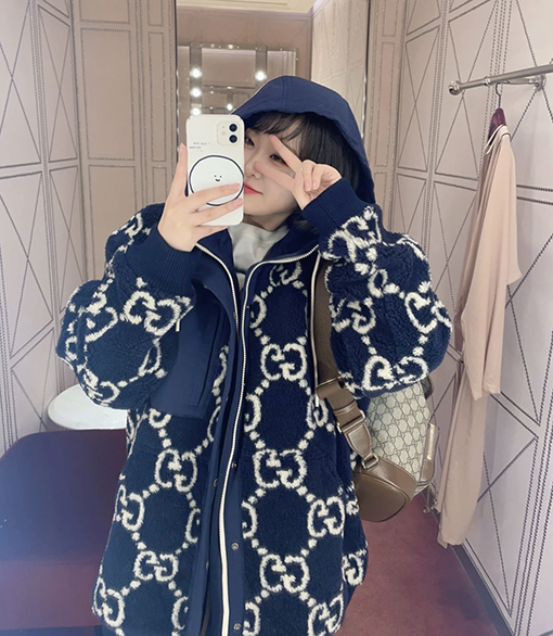 グッチ フード付きプリントぬいぐるみジャケットジャケット