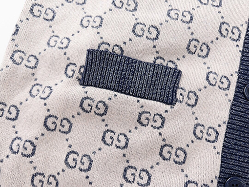 グッチ 金銀糸GGジャカードニット