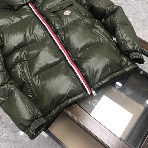 モンクレール 防風ゴムメンズ ダウン ジャケット
