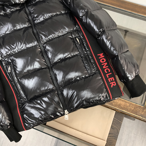 モンクレール 新作Gla ダウン ジャケット
