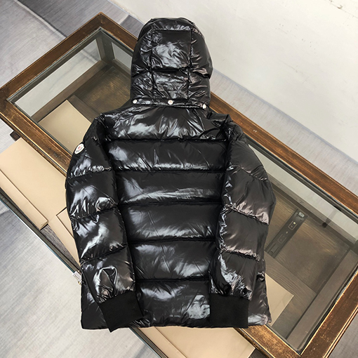 モンクレール 新作Gla ダウン ジャケット