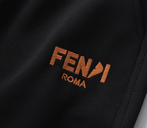 フェンディ 23FWランウェイ刺繍パンツ
