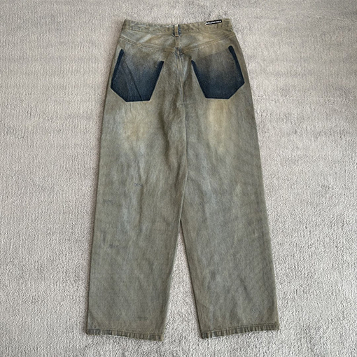 バレンシアガ スプレーペイントダメージデニムパンツ