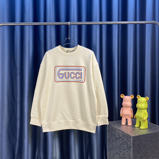 グッチ クラシックレタープリントラウンドネックスウェット