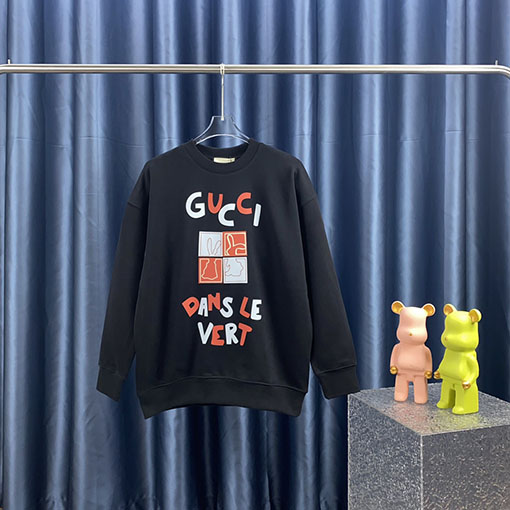 グッチ ウサギ年限定アルファベットパーカー