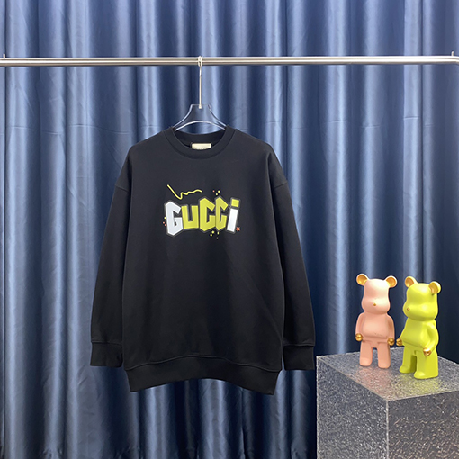 グッチ クラシックな文字プリントクルーネックスウェット