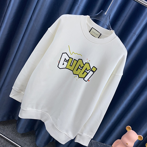 グッチ クラシックな文字プリントクルーネックスウェット